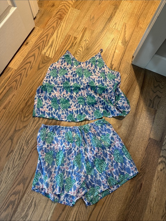 Bell By Alicia Bell Other - Floral Leaf Print Cami & Shorts Pajama Set - Green & Blue